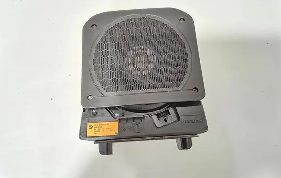 Mini Clubman F54 Subwoofer speaker 9256350 65139256350 65132622499