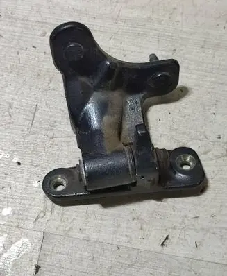 Mercedes-Benz GLK (X204) Rear door lower hinge 0711
