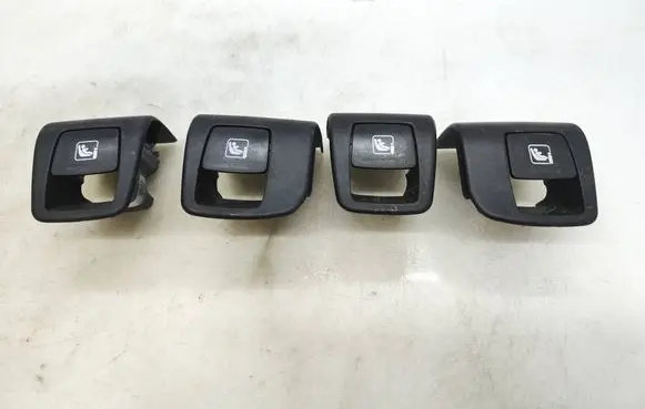 BMW X4 G02 ISOFIX cover 7415105