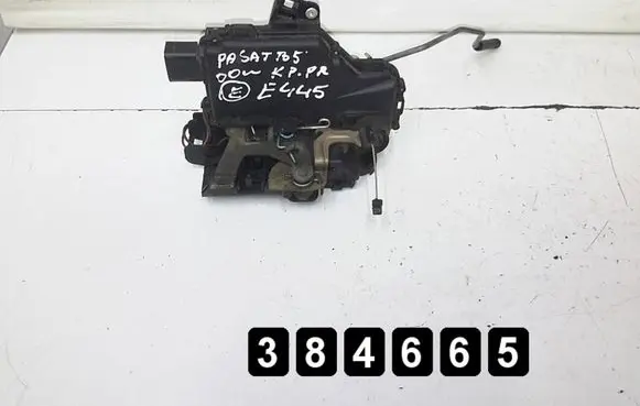 Volkswagen PASSAT B5 Front door lock 