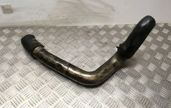 Intercooler hose/pipe