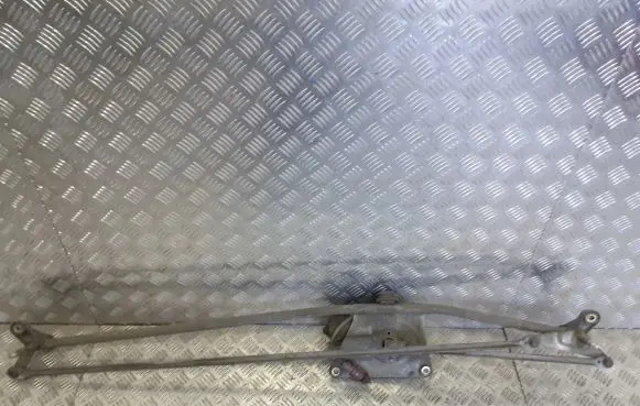 Citroen Xsara Picasso Front wiper linkage 