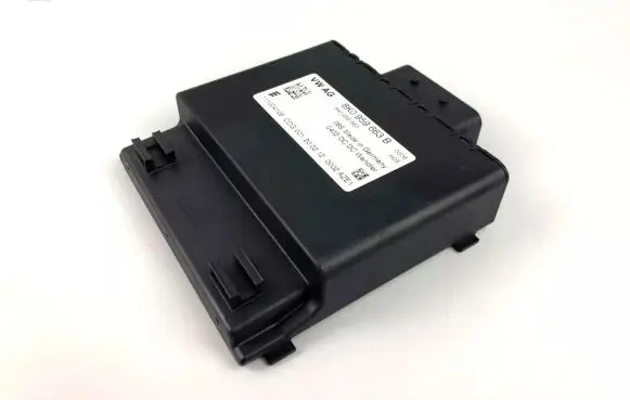 Audi Q3 8U Voltage converter/converter module 8K0959663B