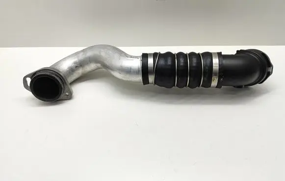 BMW 5 E60 E61 Intercooler hose/pipe 7798438 779843802 11884410
