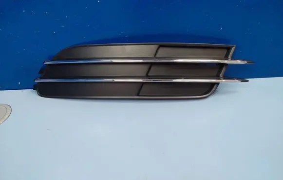 Audi A6 S6 C7 4G Front fog light trim/grill 4G0807682 4GD807682