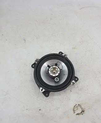Hyundai Galloper Front door speaker