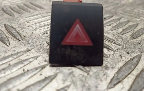 Skoda Roomster (5J) Hazard warning light relay 5J0953235