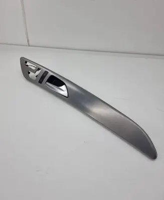 Mercedes-Benz GLE (W166 - C292) Front door trim bar 1667204022