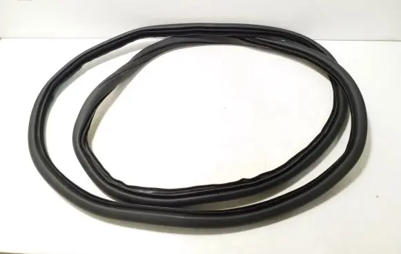 Front door rubber seal
