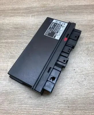 BMW 5 E60 E61 Comfort/convenience module 9136040 5WK49110