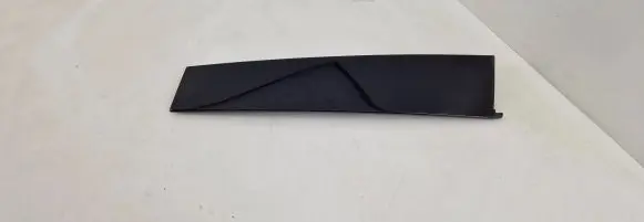 Citroen DS7 Crossback Front door glass trim molding 9811261080