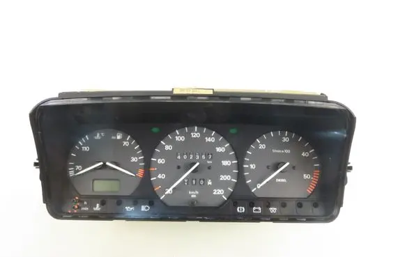 Speedometer (instrument cluster)