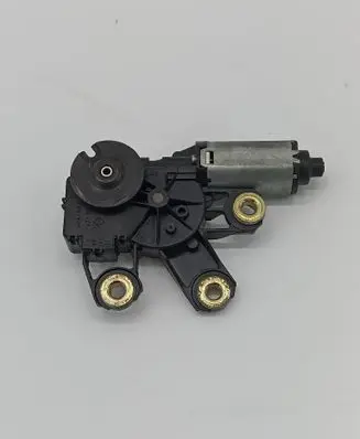 Volkswagen Touareg I Rear window wiper motor 7L0955712A 404761 348904890