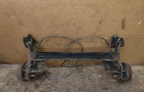 Dacia Logan I Rear axle beam 555022719R