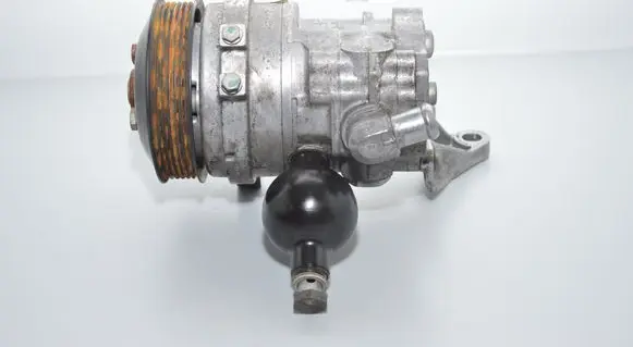 BMW 5 E60 E61 Power steering pump 7516620 4031512 LH2112268
