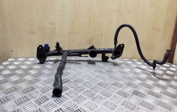 Audi A6 S6 C5 4B Engine coolant pipe/hose