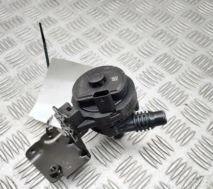 BMW X5 G05 Electric auxiliary coolant/water pump 8840614
