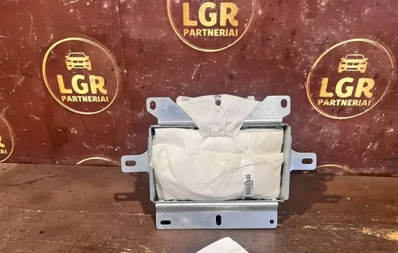 Nissan Quest Passenger airbag