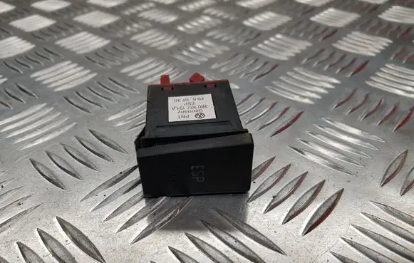 Volkswagen PASSAT B5.5 ESP (stability program) switch 3B0927134A
