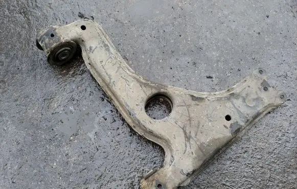 Opel Zafira A Front lower control arm/wishbone