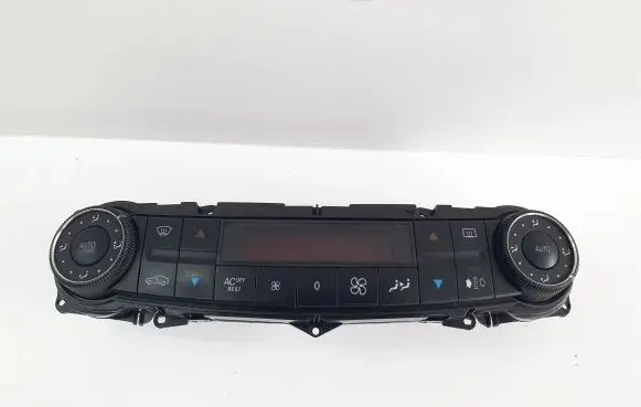 Mercedes-Benz E W211 Climate control unit 2118300685