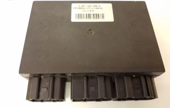 Volkswagen Golf IV Comfort/convenience module 1J0959799S