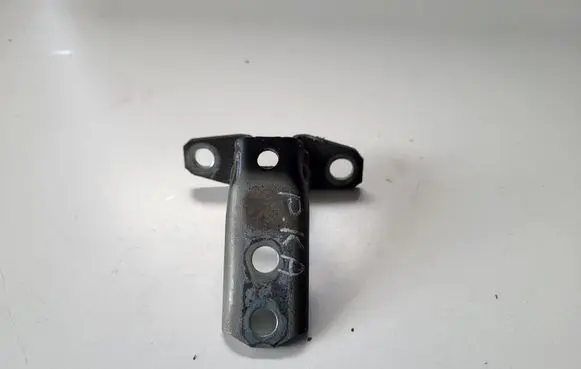 Mitsubishi ASX Front door lower hinge 