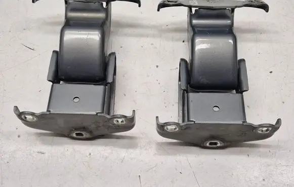Renault Trafic II (X83) Loading door hinge set 527428A