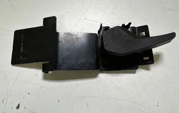 Audi A5 Engine bonnet (hood) release handle