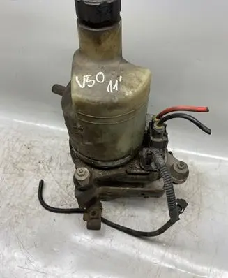 Volvo V50 Power steering pump 9n513k514ac