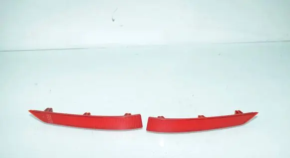BMW 3 G20 G21 Rear tail light reflector 7420448 7420447 63147420448