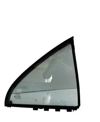 Toyota Avensis T250 Rear vent window glass 43R00048 DOT24AS2M68