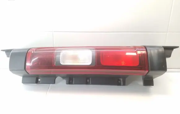 Renault Trafic III (X82) Rear/tail lights 265A14210R