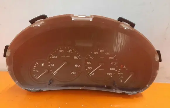 Peugeot Partner Speedometer (instrument cluster) 9662745180