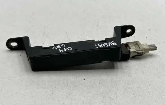 Toyota Avensis T270 Keyless system antenna 8999730070