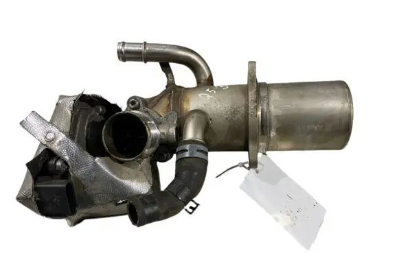 Audi Q5 SQ5 EGR valve cooler 04L131512A