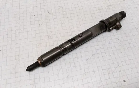 Audi A6 S6 C5 4B Fuel injector 059130201F 0432133795