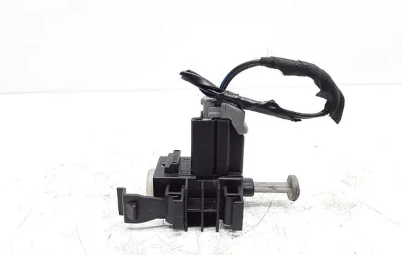 Volvo V60 Clutch pedal sensor 6G9T11A152AA