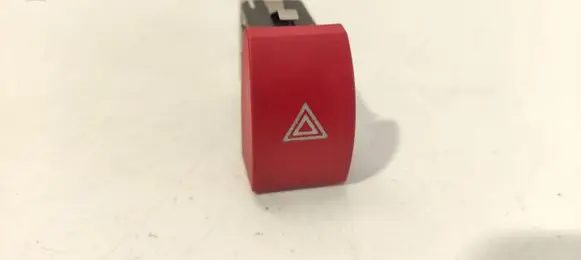Skoda Octavia Mk2 (1Z) Hazard light switch 1Z0553235A 27605