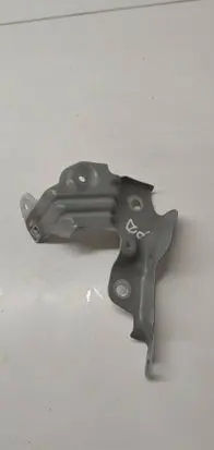 BMW 1 F40 Fender mounting bracket 7450388
