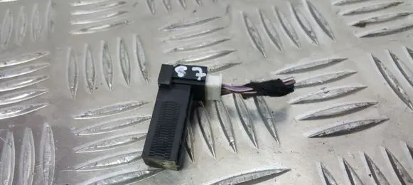 BMW 1 E82 E88 Brake pedal sensor switch 6967601