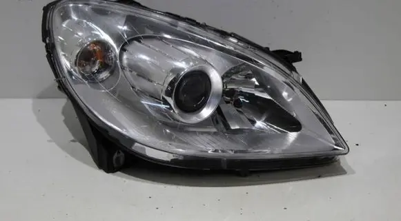 Mercedes-Benz B W245 Headlight/headlamp A1698207861 0301247202 197510600