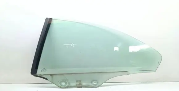 BMW 3 E92 E93 Side middle window/glass E643R00022 AS2