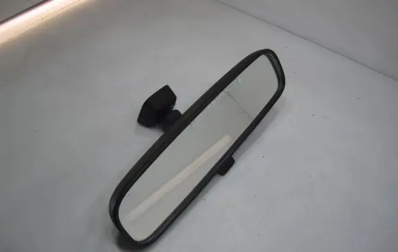Mitsubishi Outlander Rear view mirror (interior) E4022197 7225 032197