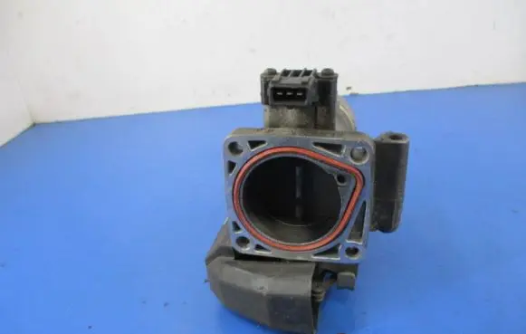 BMW 3 E36 Throttle body valve 