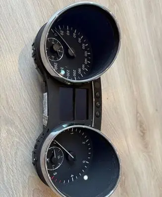 Mercedes-Benz R W251 Speedometer (instrument cluster) 2514406811 A2514406811