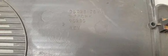 Chrysler Grand Voyager IV Other front door trim element 95295