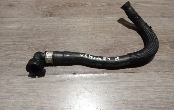 Volvo S60 Engine coolant pipe/hose 30745335