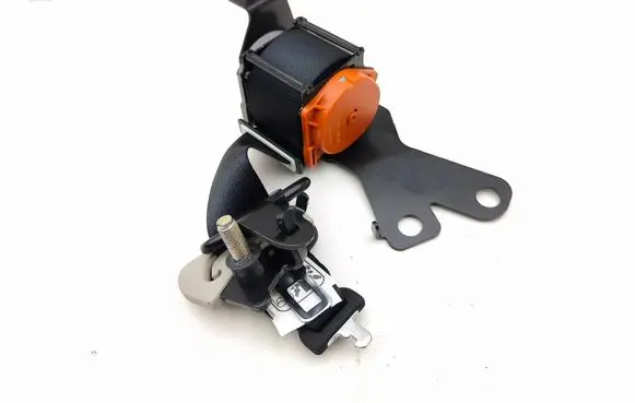 Honda HR-V Middle seatbelt (rear) TKAH0EJ817
