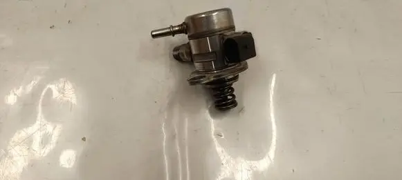 Cupra Leon Fuel injection high pressure pump 05E127027J
